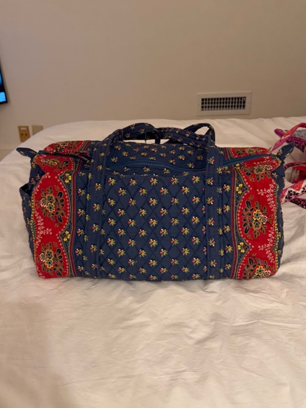 Vera Bradley Vintage Retired Emily Sport Bag Duffel Bag